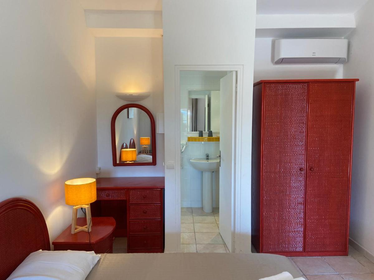 Les Lodges De La Plage U Dragulinu 萨利索伦泽哈 外观 照片